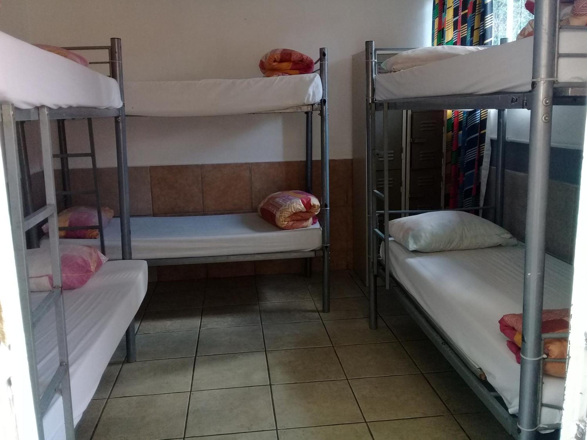 Accoustix Backpackers Hostel Johannesburg Exterior foto